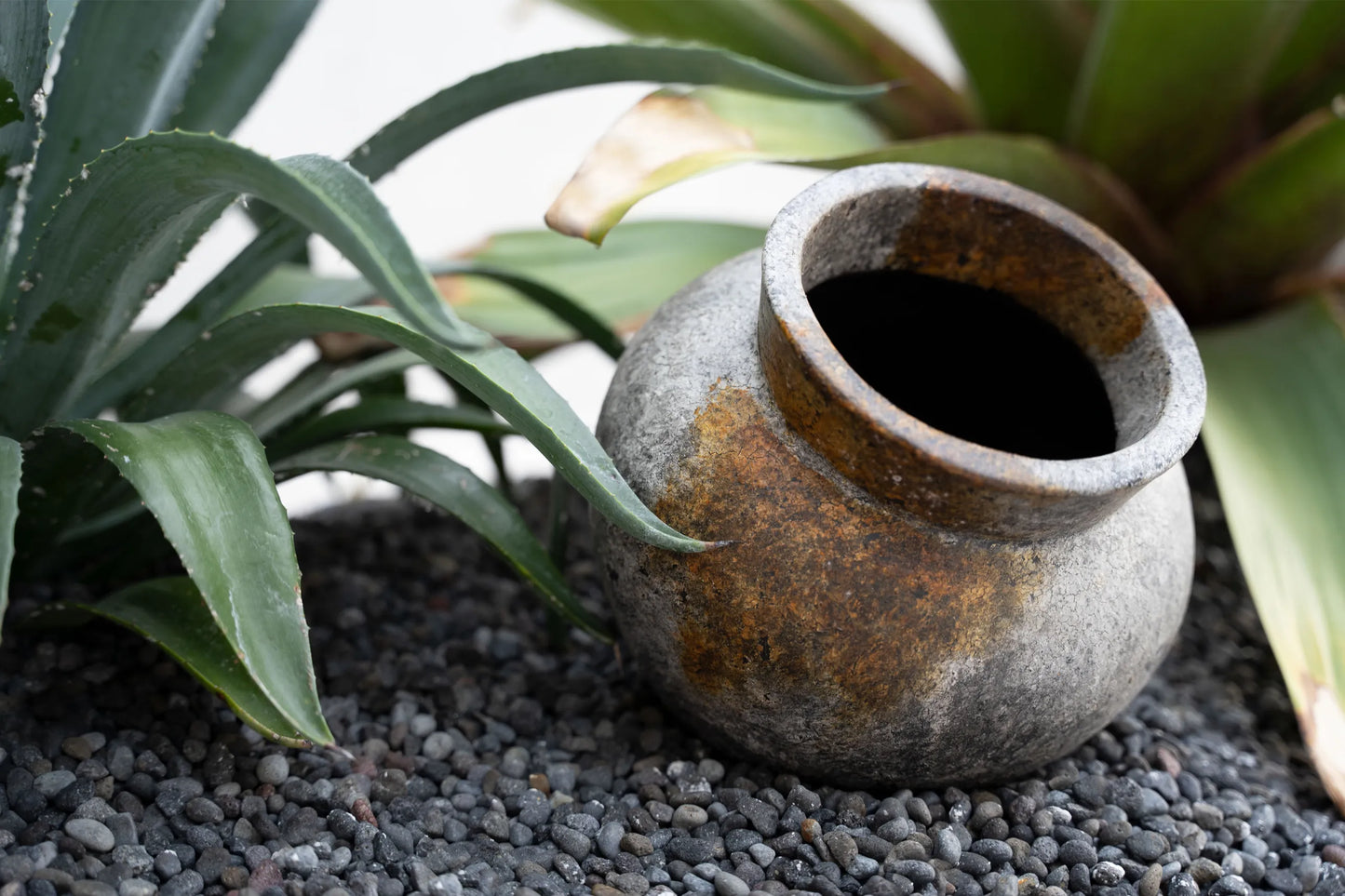 The Funky Vase - Antique Grey - S - Remood furniture living