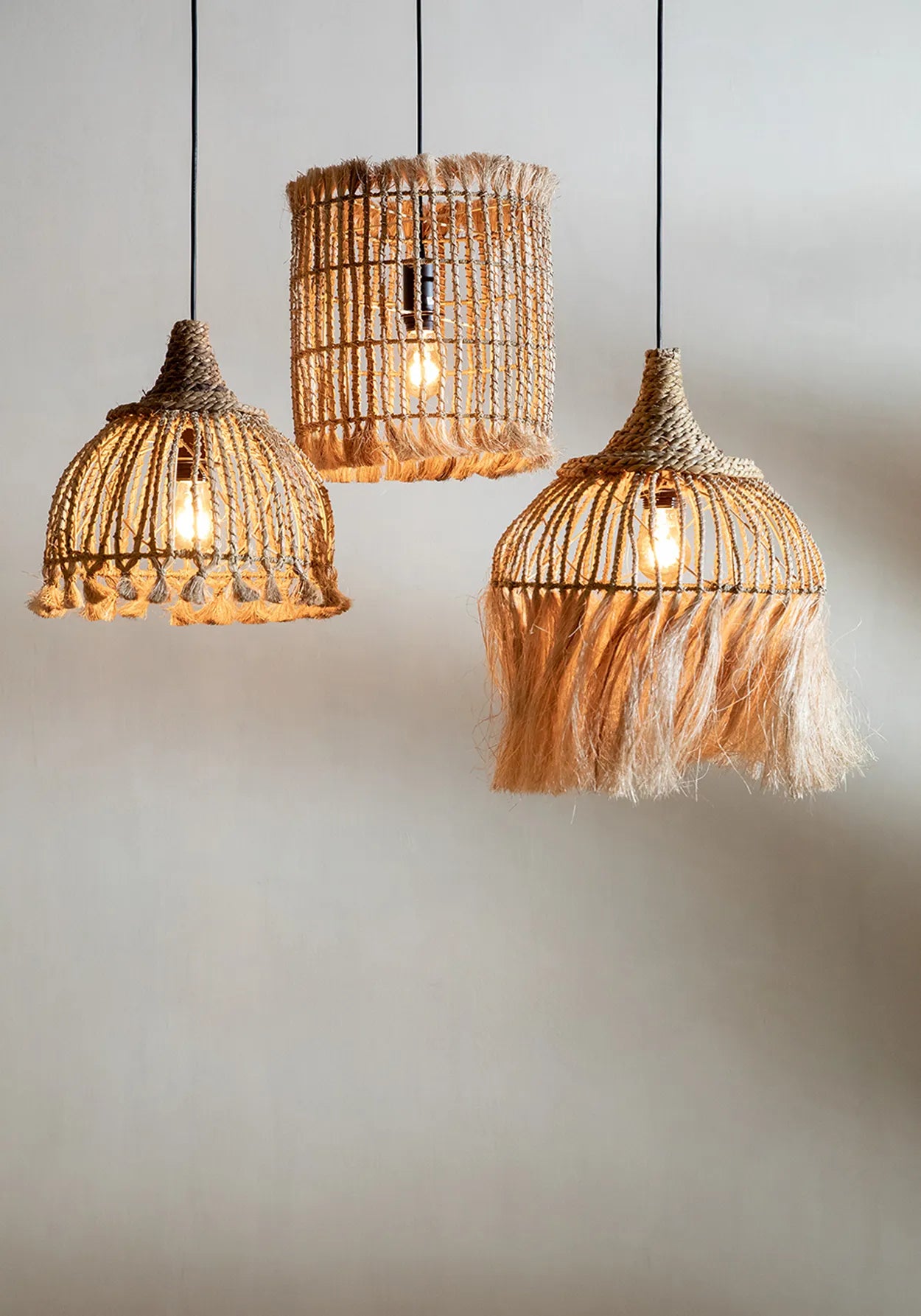 The Abaca Tassel Pendant - Natural - S - Remood furniture living
