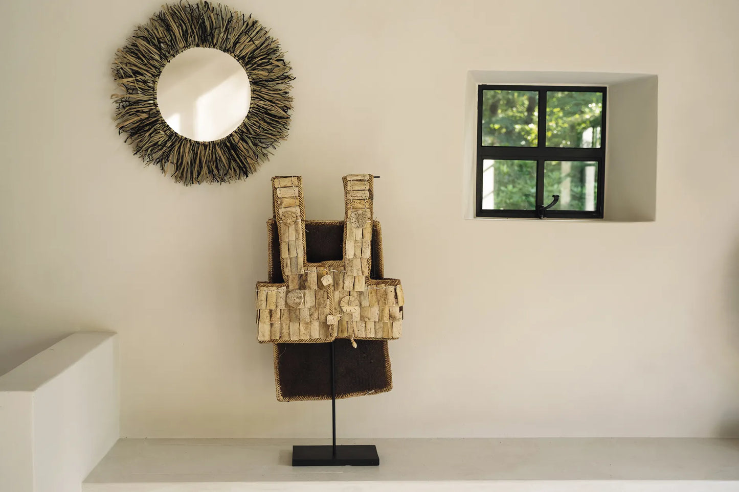 The Warrior on Stand - Remood furniture living