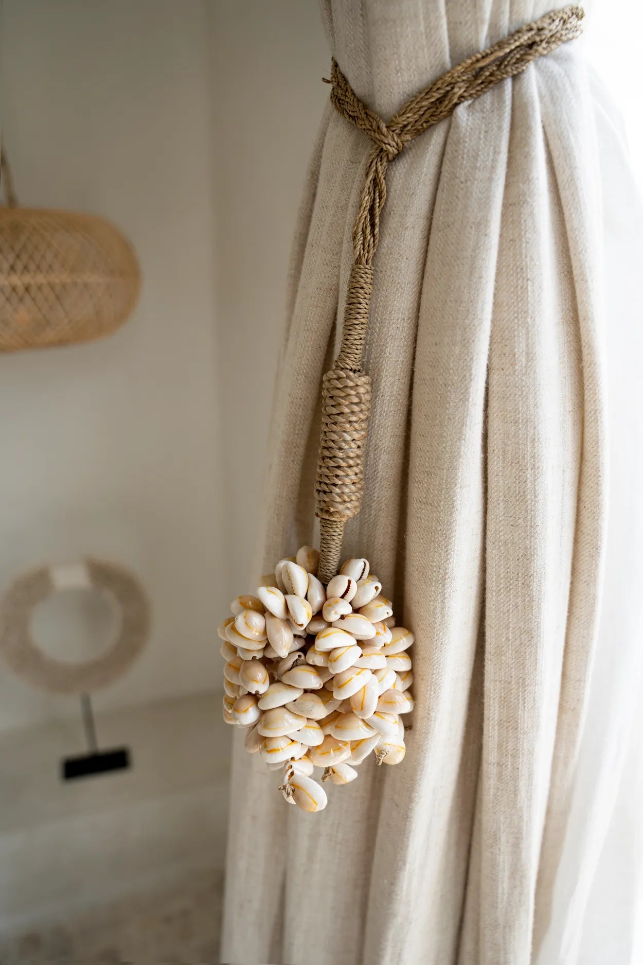 The Pink Shell Tassel - Remood furniture living