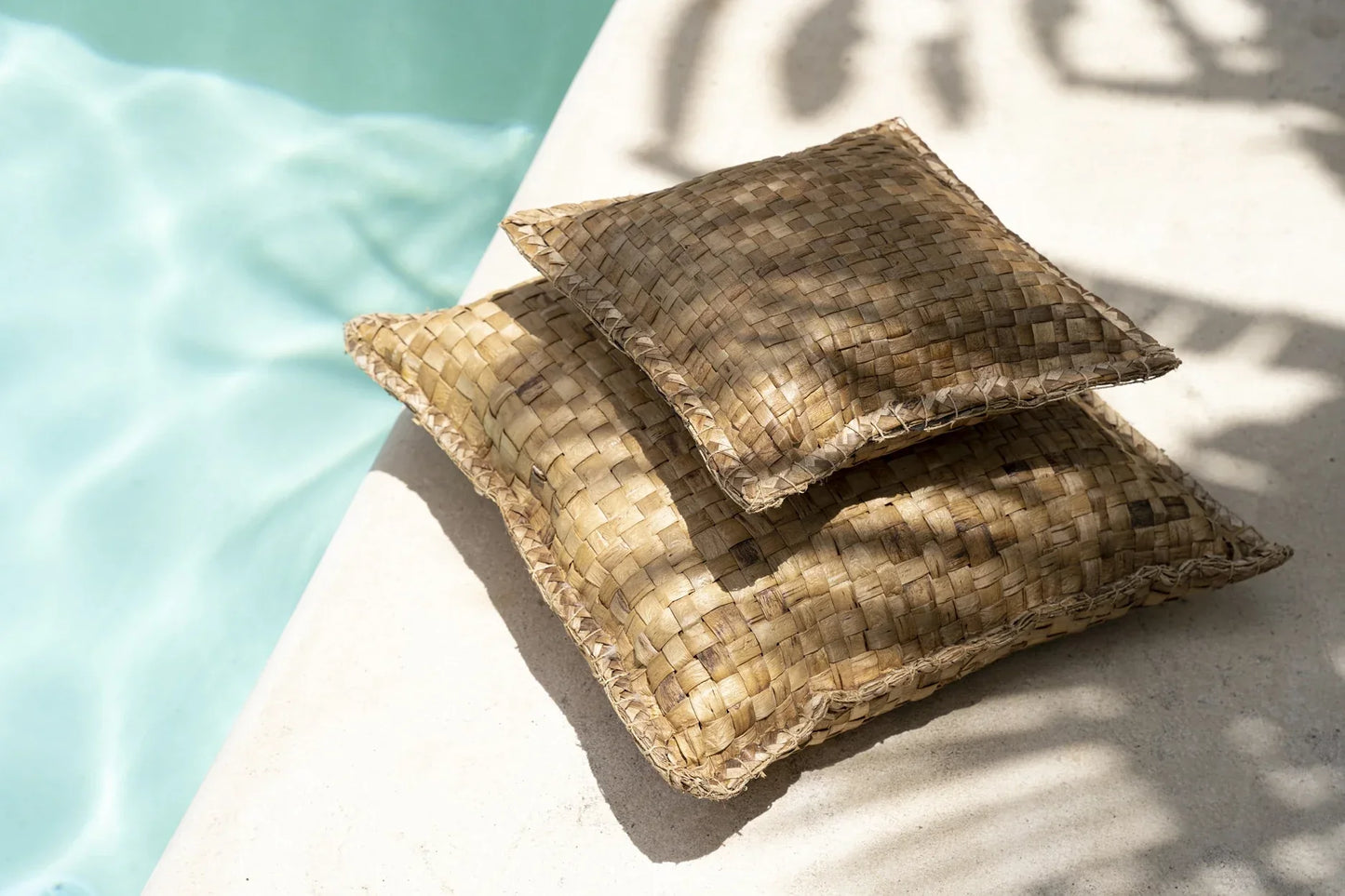 The Hyacinth Cushion - 40x40 - Remood furniture living