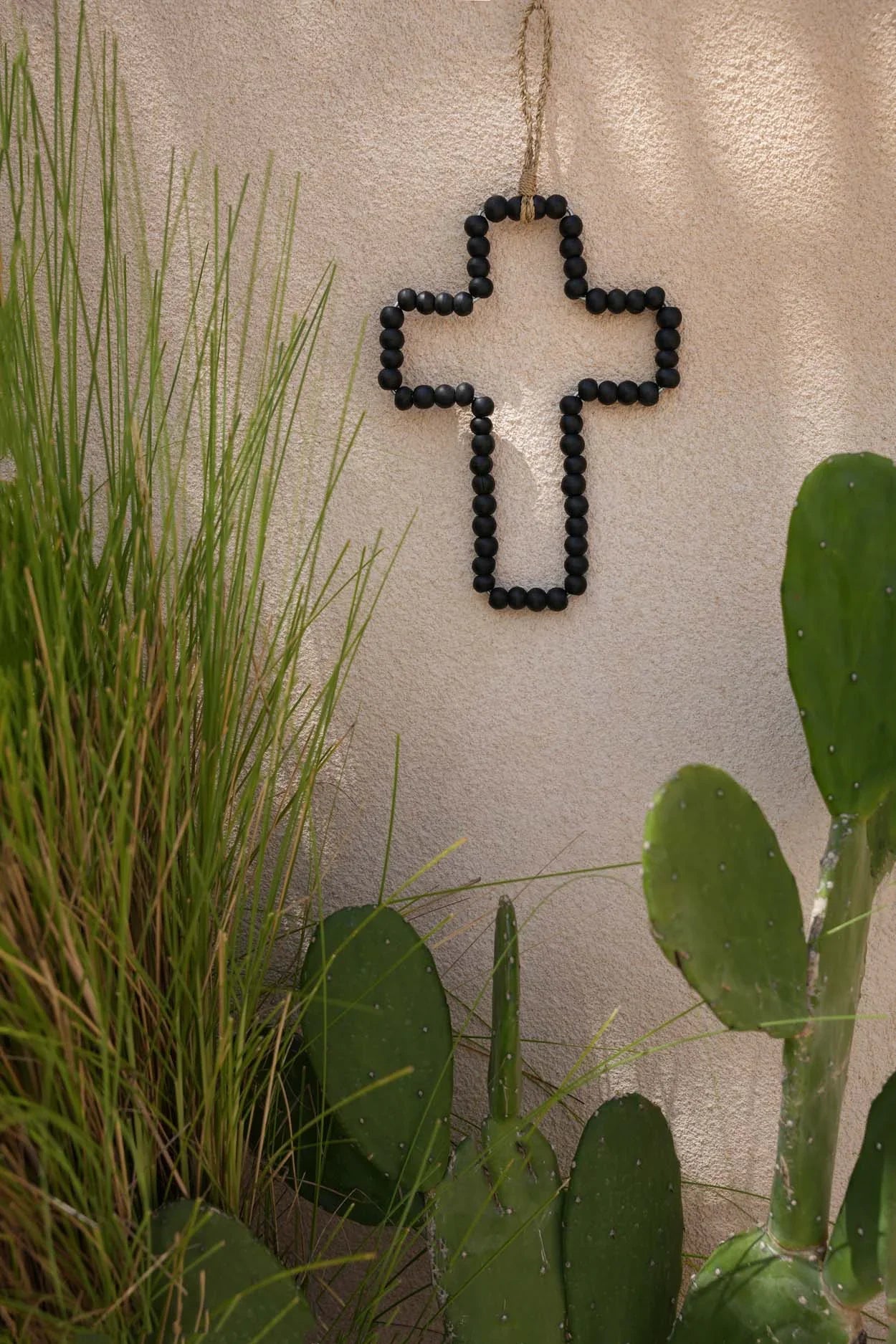 The Wooden Cross - Black - Remood furniture living