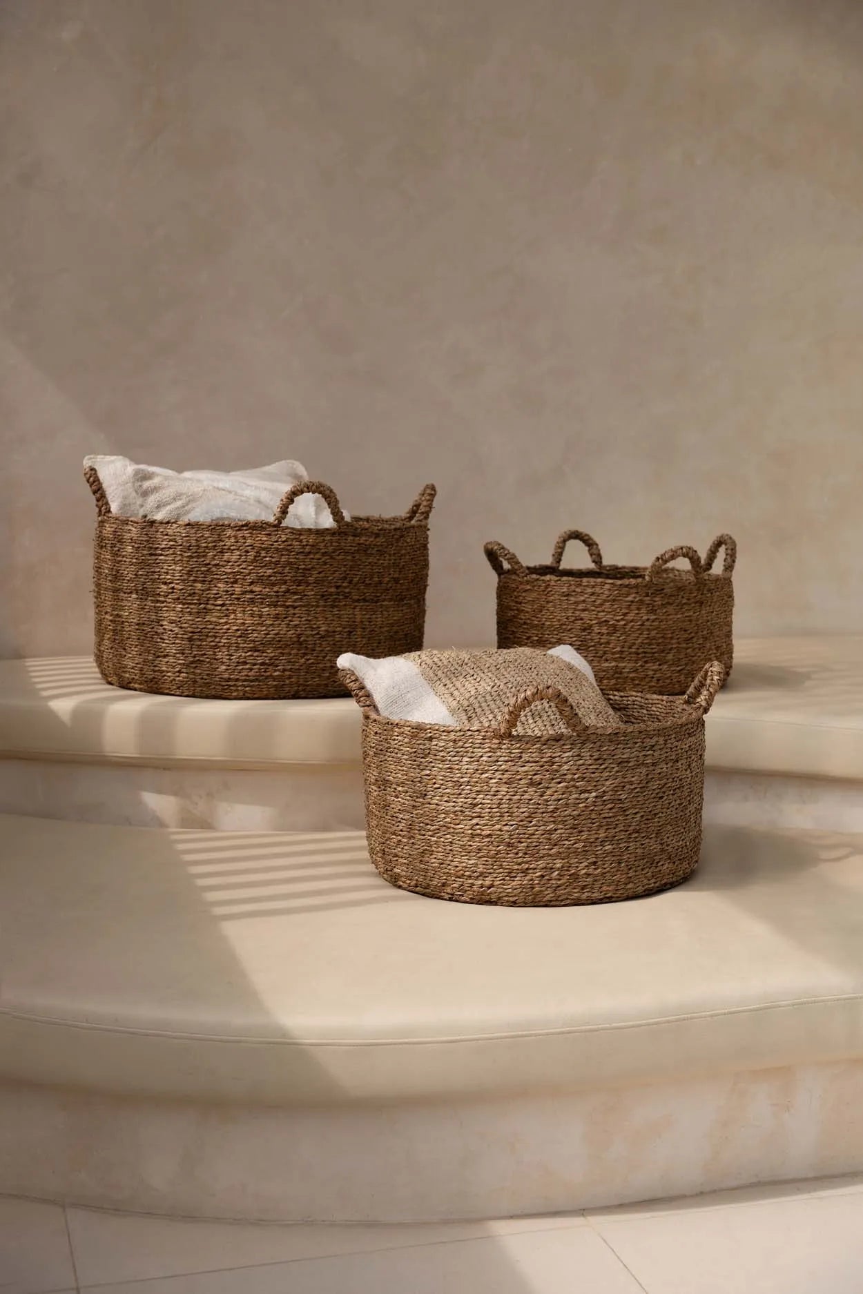 Les Quatre Mains Baskets - Natural - L - Remood furniture living