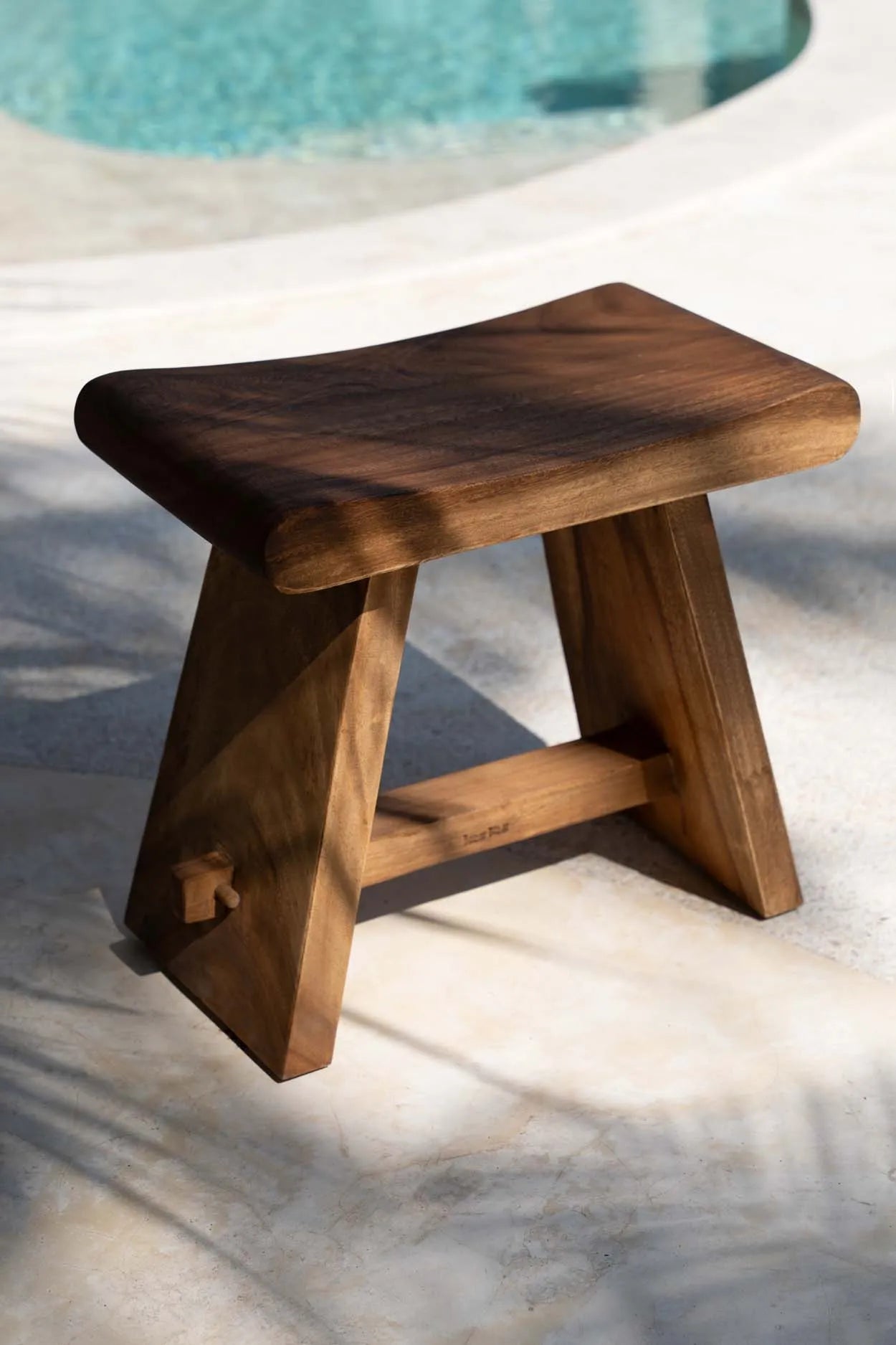 The Suar Stool - 50 - Remood furniture living