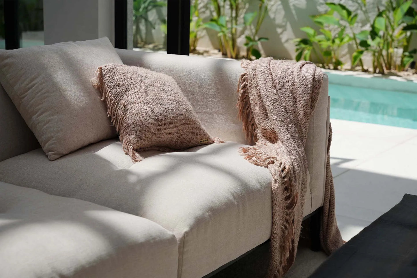 The Oh My Gee Cushion Cover - Beige - 40x40 - Remood furniture living