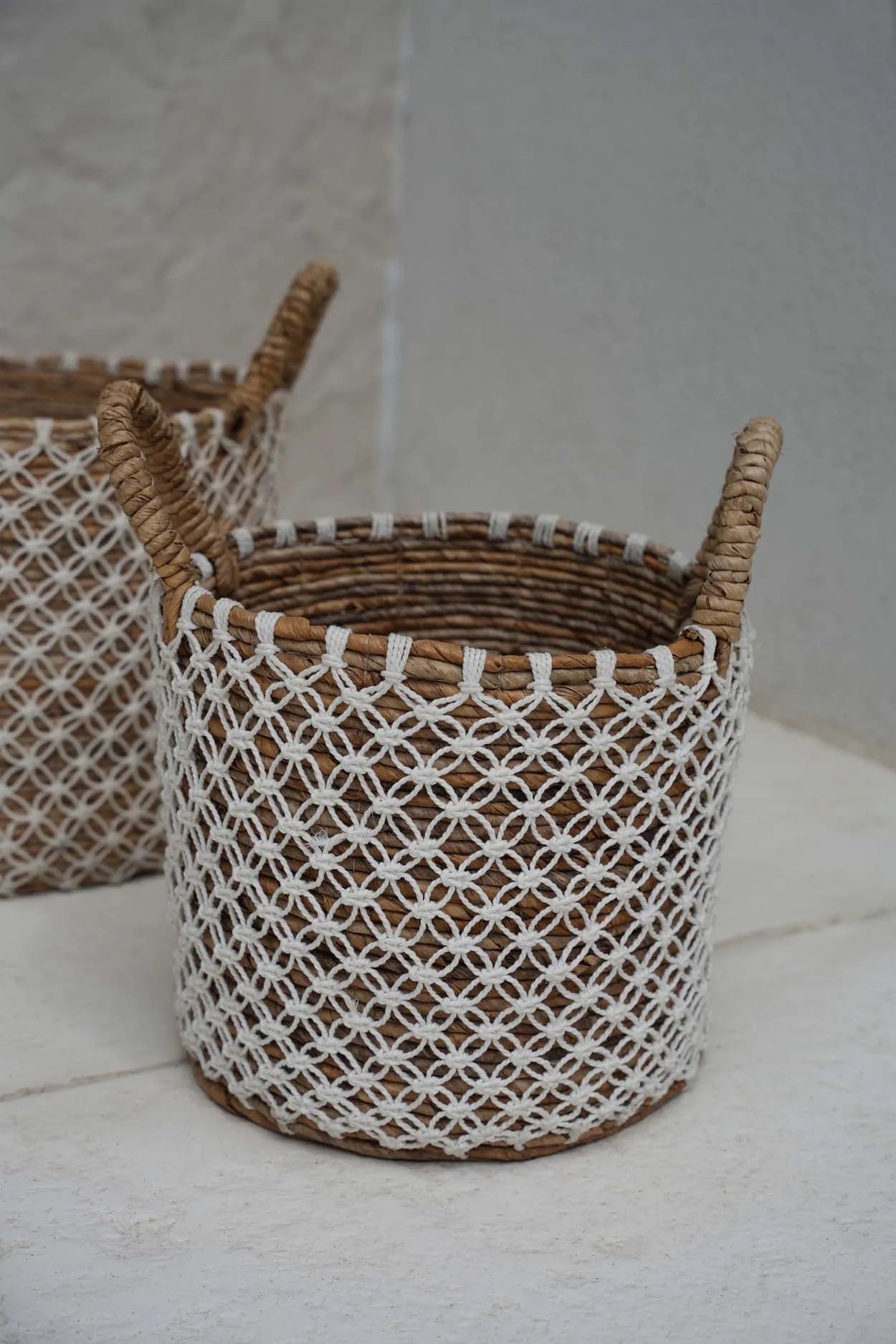 The Crossed Stitched Macrame Basket - Natural White - S