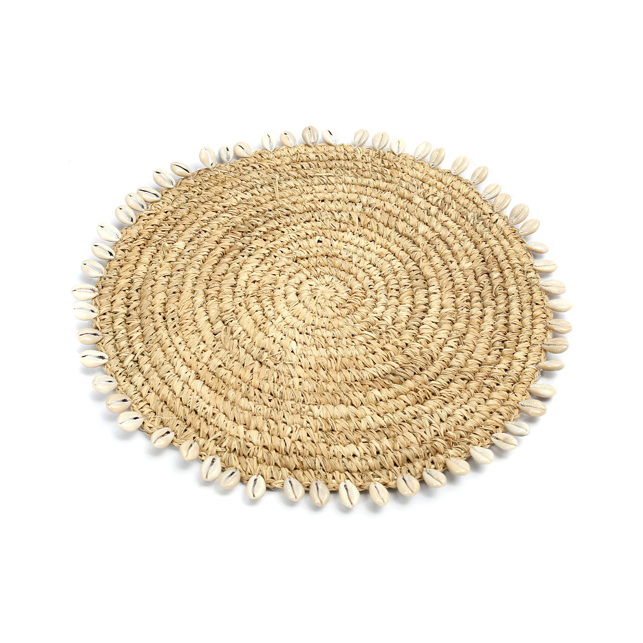 Le dessous de plat en coquillage raphia