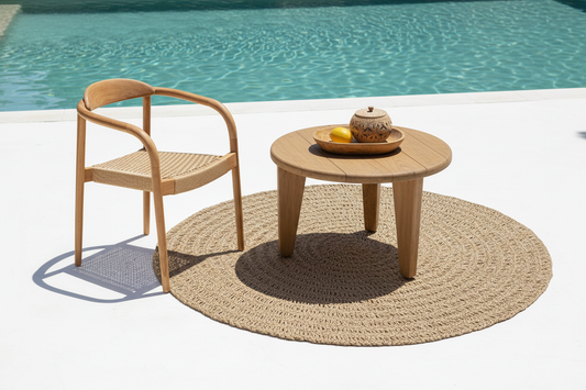 Muebles de Lujo para Villas en Marbella | Teca y Ratán Artesanal 2026