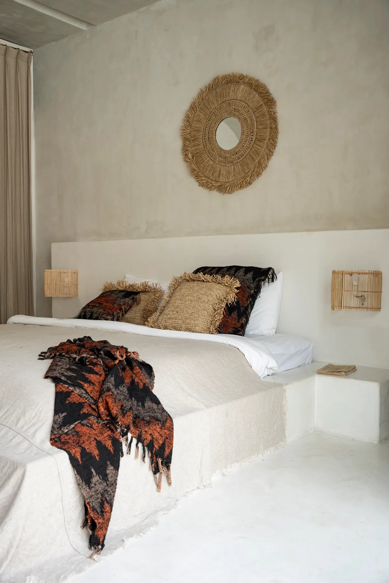 The s'il vous Plaid - Black Orange - Remood furniture living