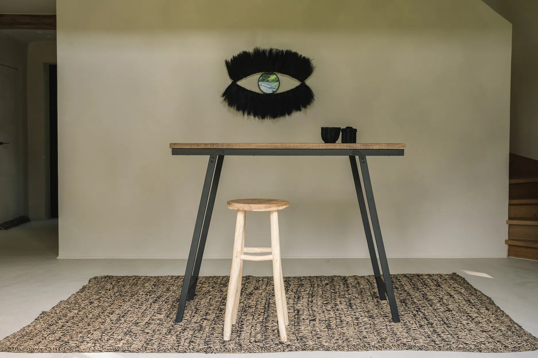 The Black Eye Mirror - Black - Remood furniture living