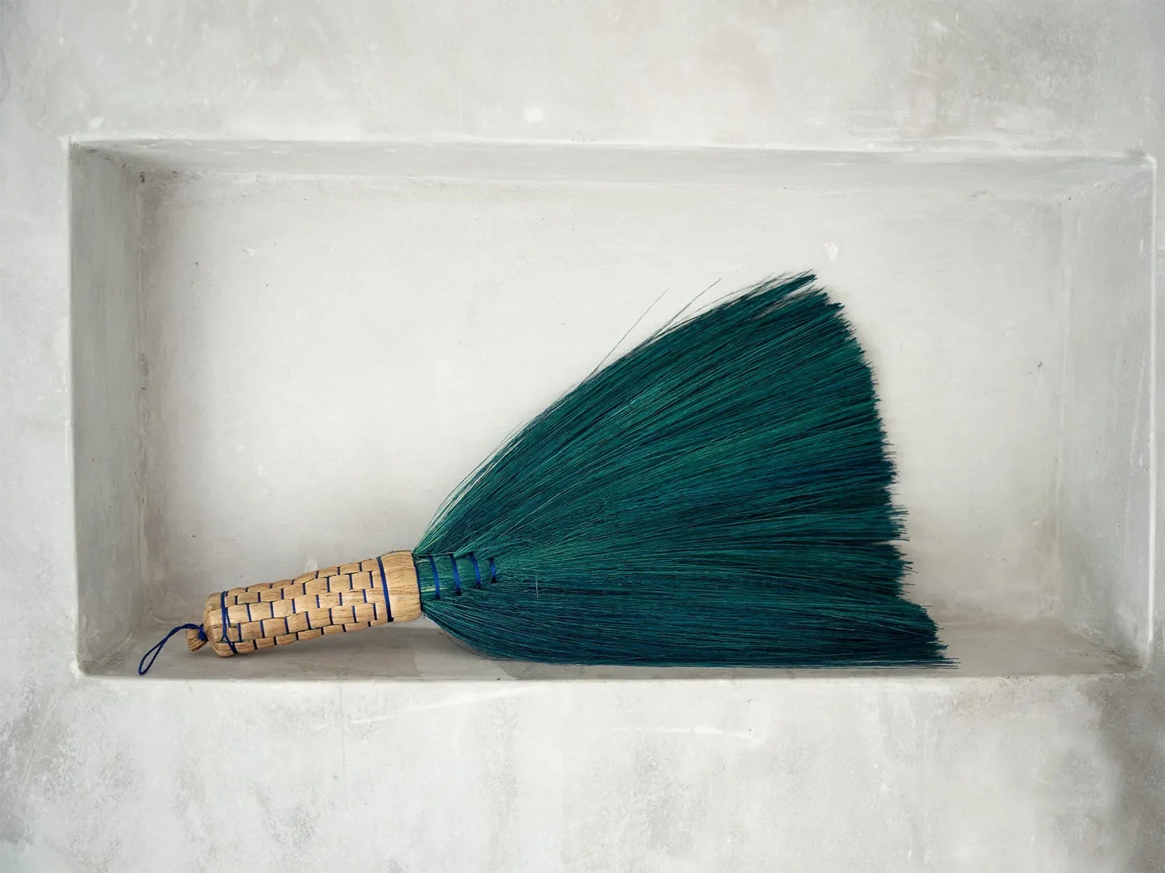 The Sweeping Brush - Turquoise - Remood furniture living