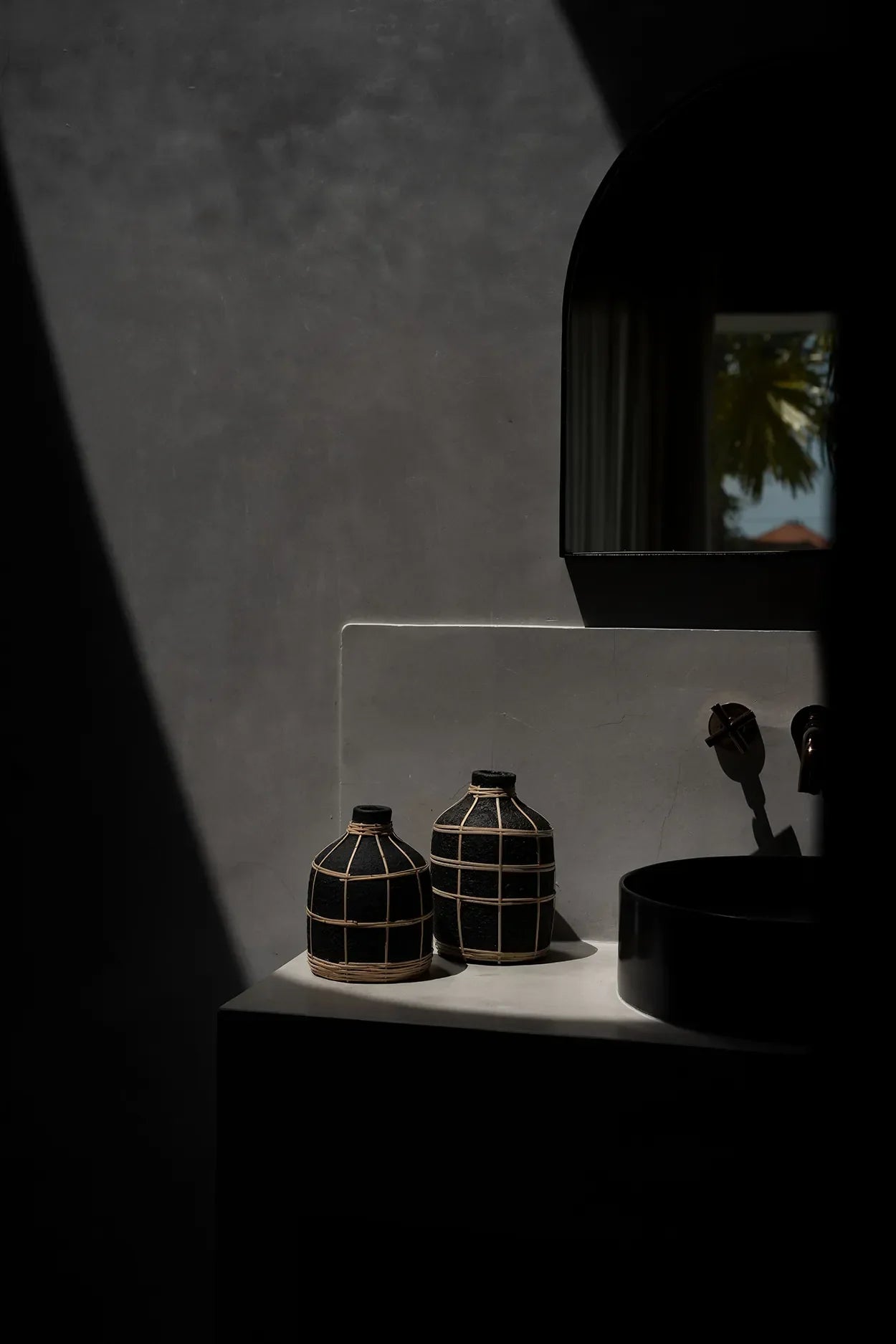 The Whoopy Vase - Black Natural - S - Remood furniture living