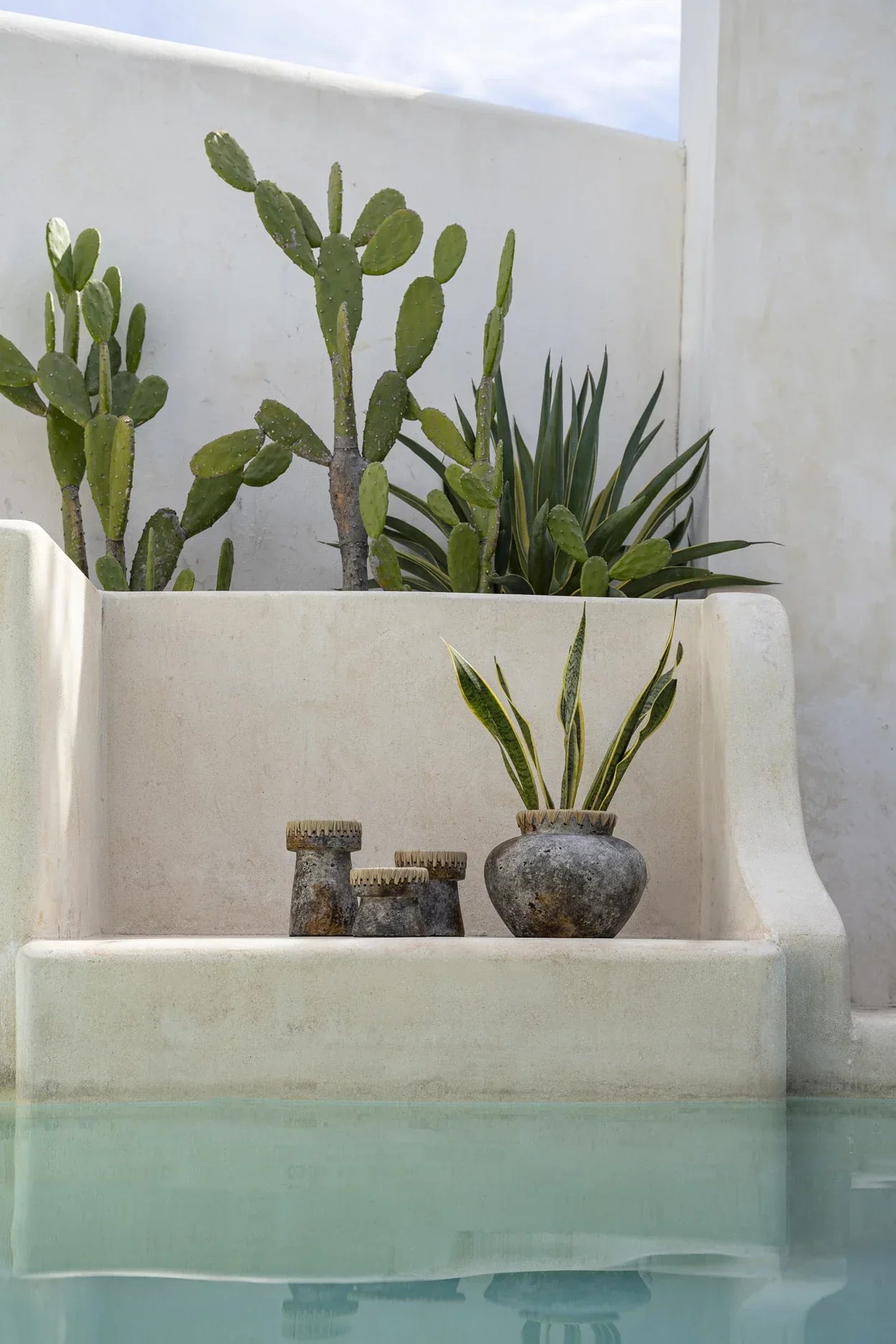The Pretty Candle Holder - Antique Grey - L - Remood furniture living