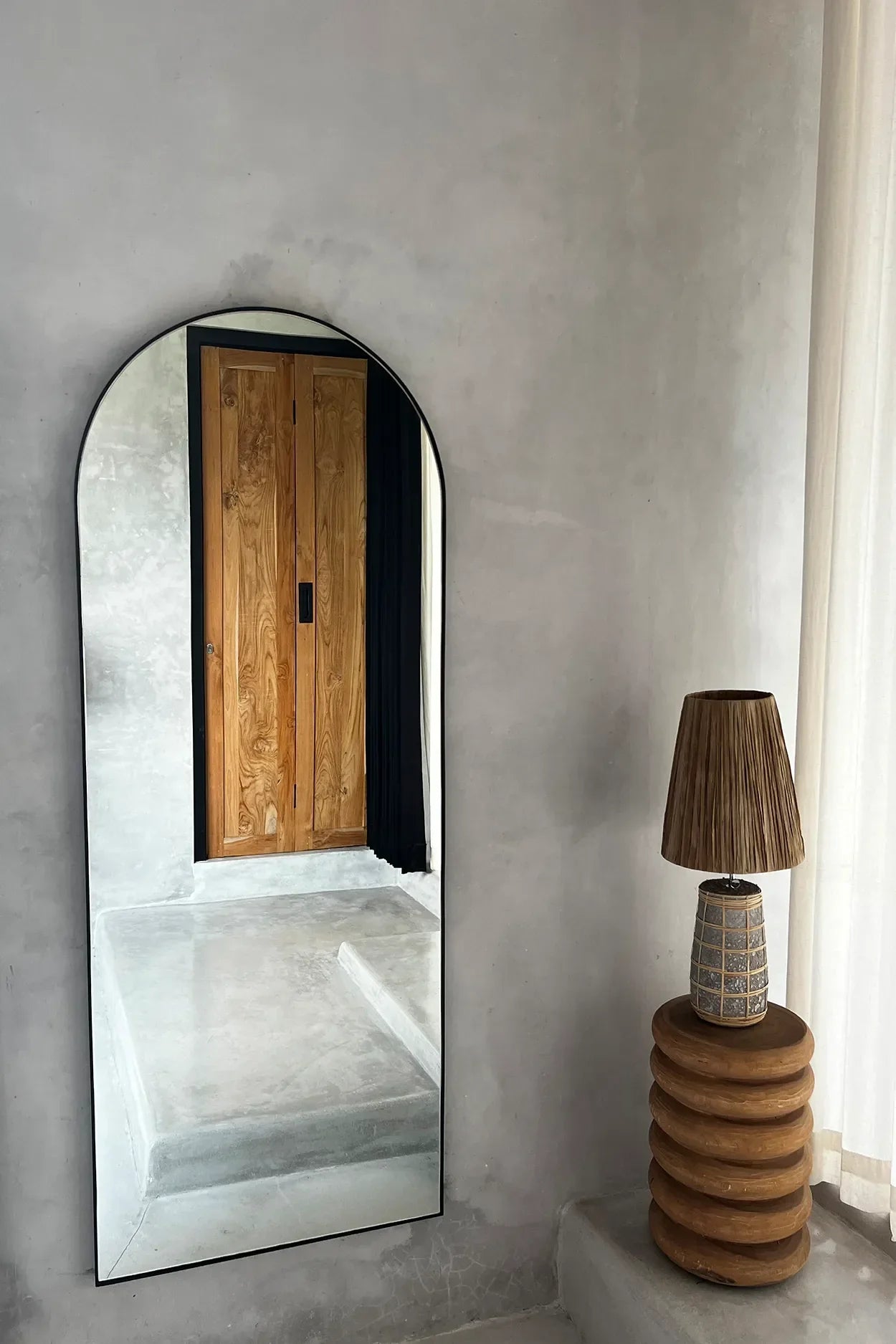 The Naxos Table Lamp - Concrete Natural - Remood furniture living