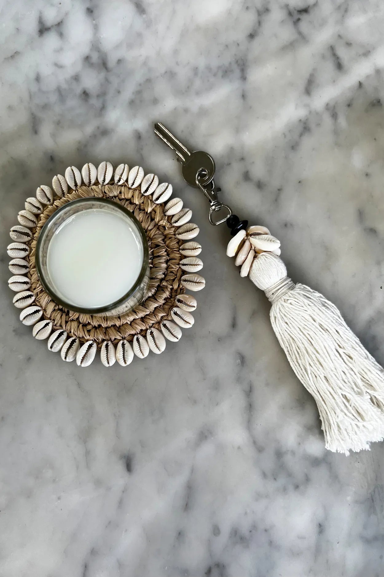 The Cowrie Tassel Keychain - White - Remood furniture living