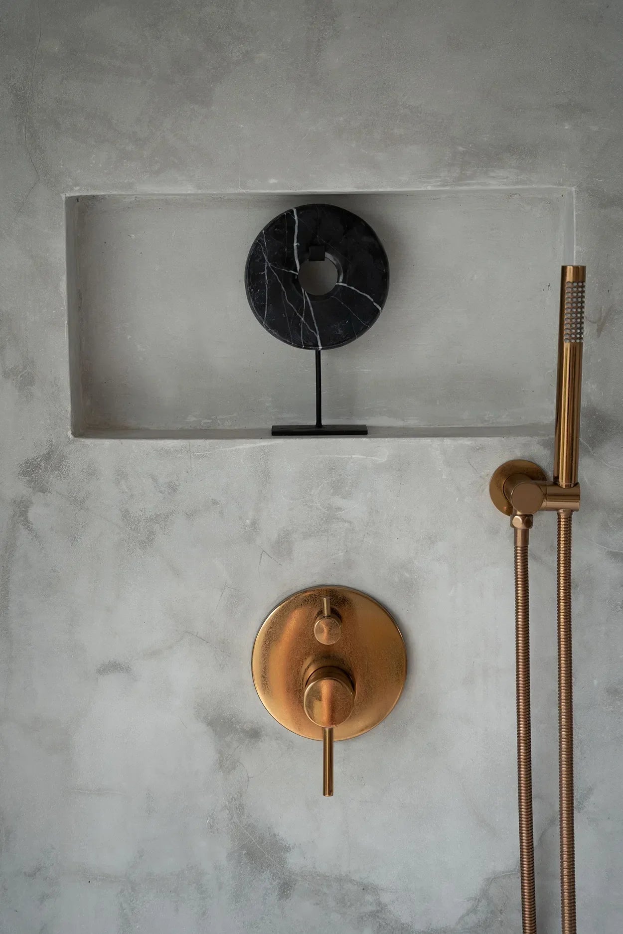 The Marble Disc on Stand - Black - S - Remood furniture living