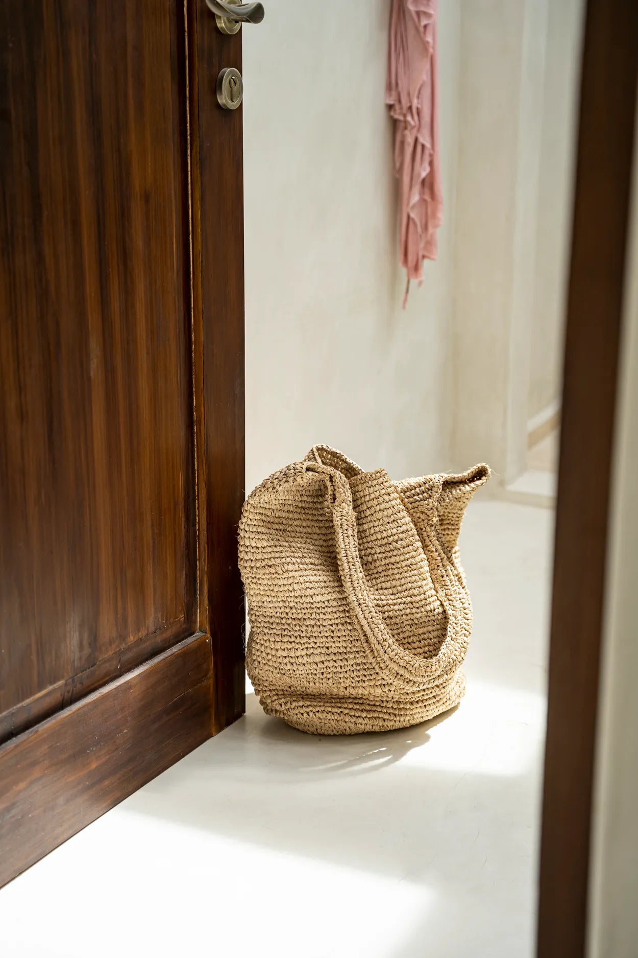 The Te Quiero Shopper - Remood furniture living