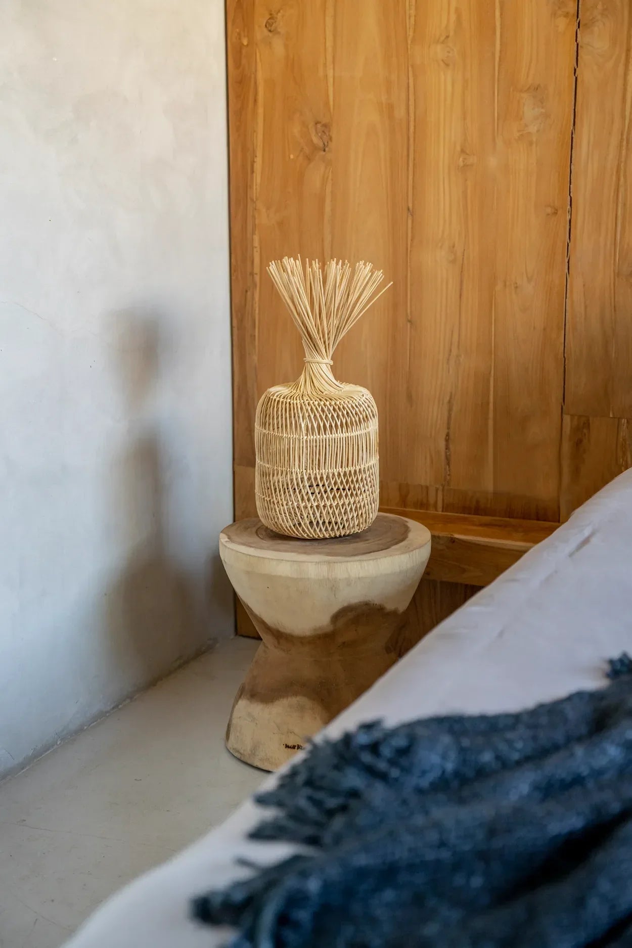 The Dumpling Floor Lamp - Pendant - Natural - S - Remood furniture living