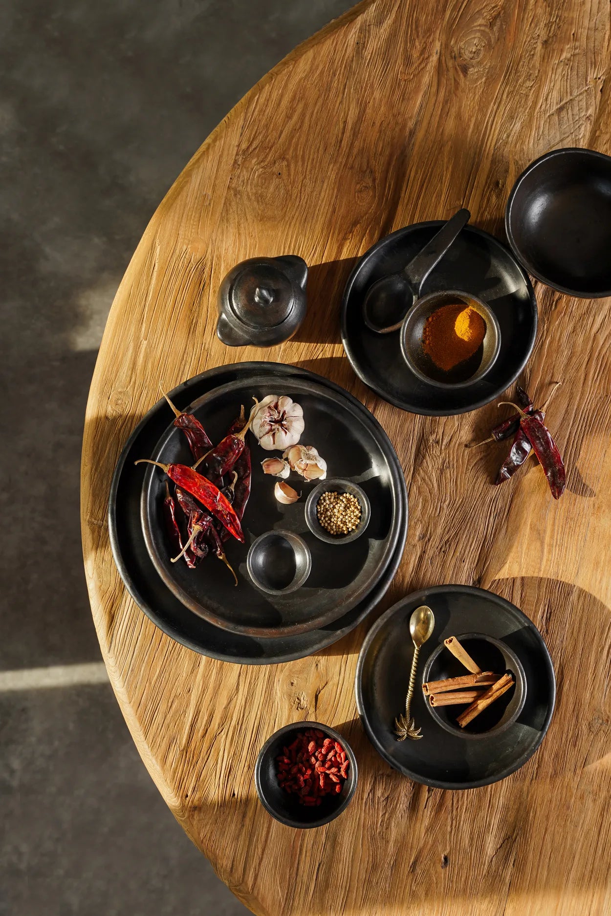 The Burned Bowl - Black - XS - Remood furniture living