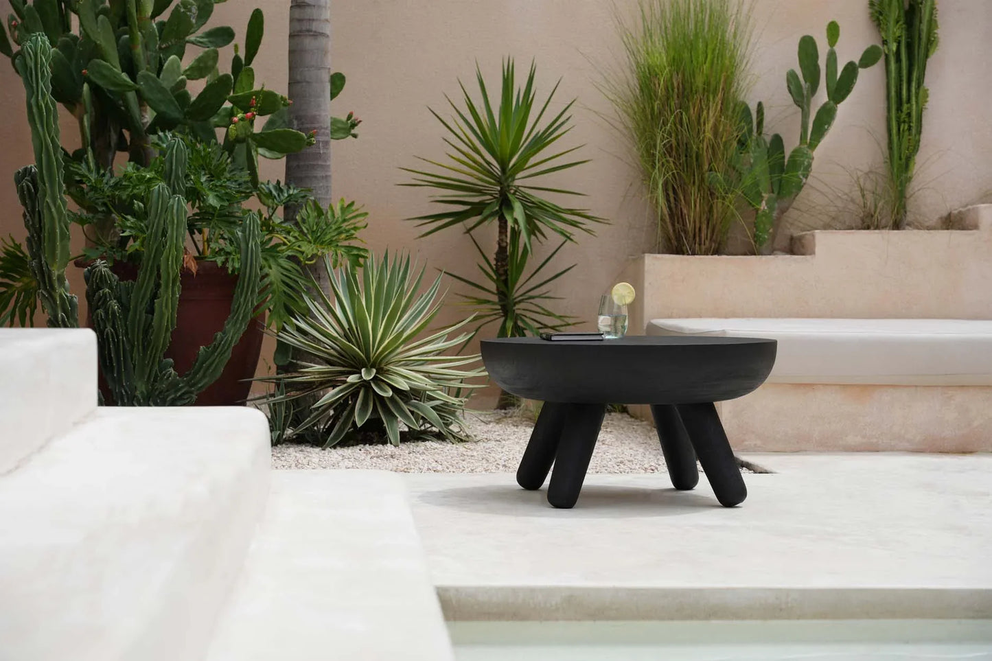 The Losten Coffee Table - Black - Remood furniture living