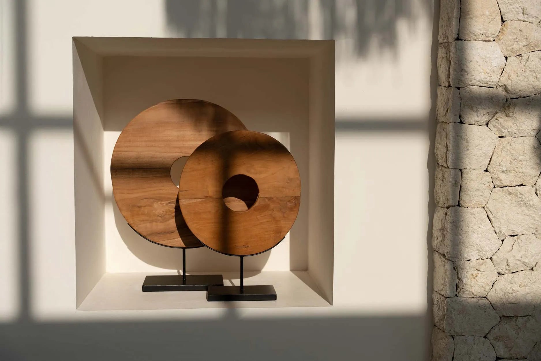 The Teak Disc on Stand - M - Remood furniture living
