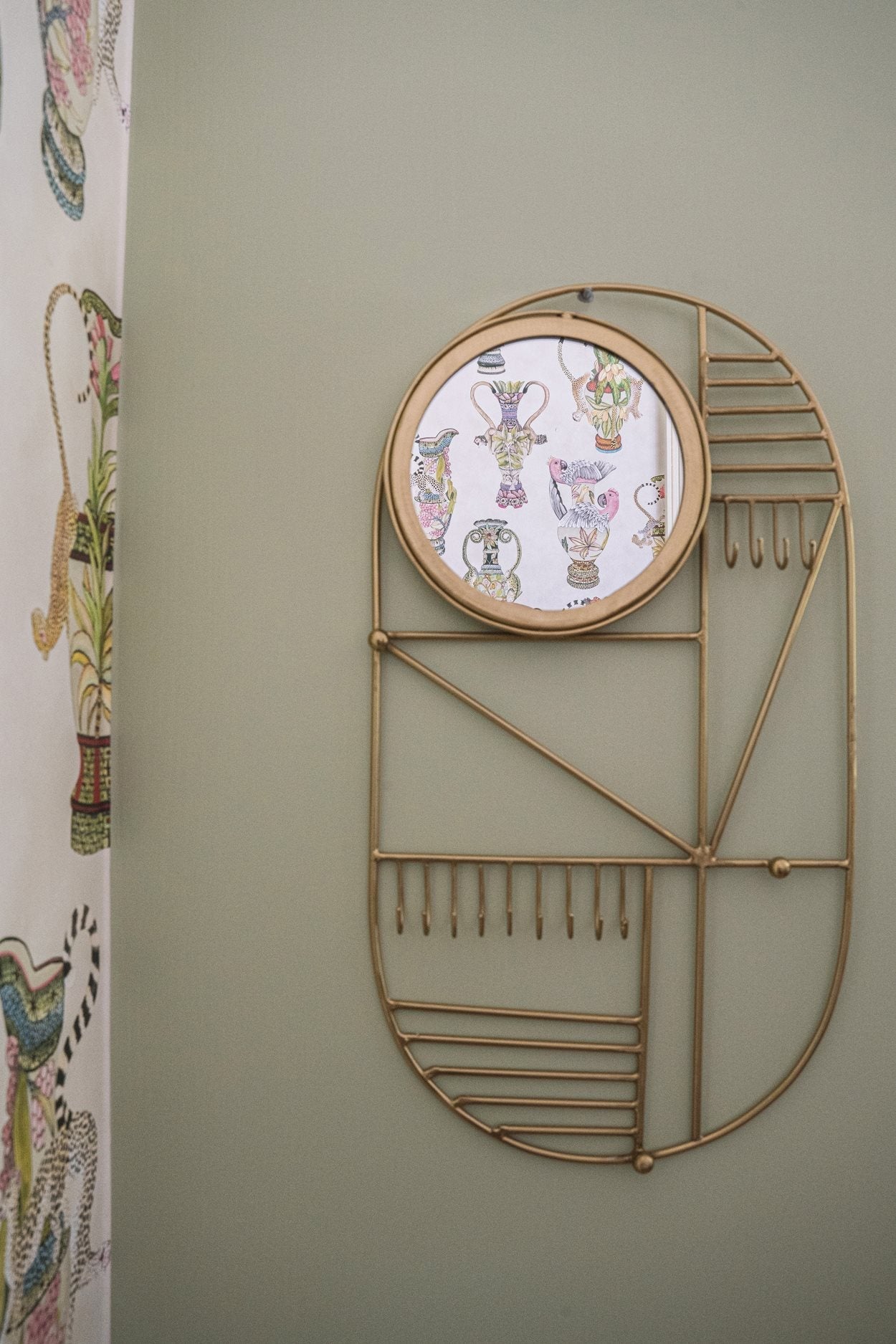 The Do I Look Pretty Wall Hanger - Brass - Remood furniture living