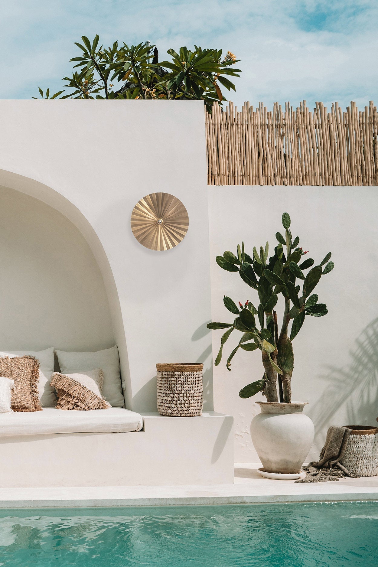 The Tsijn Tsjin Wall Lamp - Brass - M - Remood furniture living