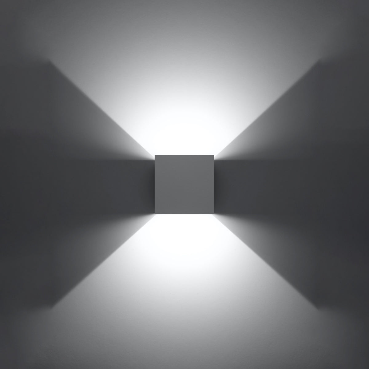 Wall lamp LUCA white LED IP54