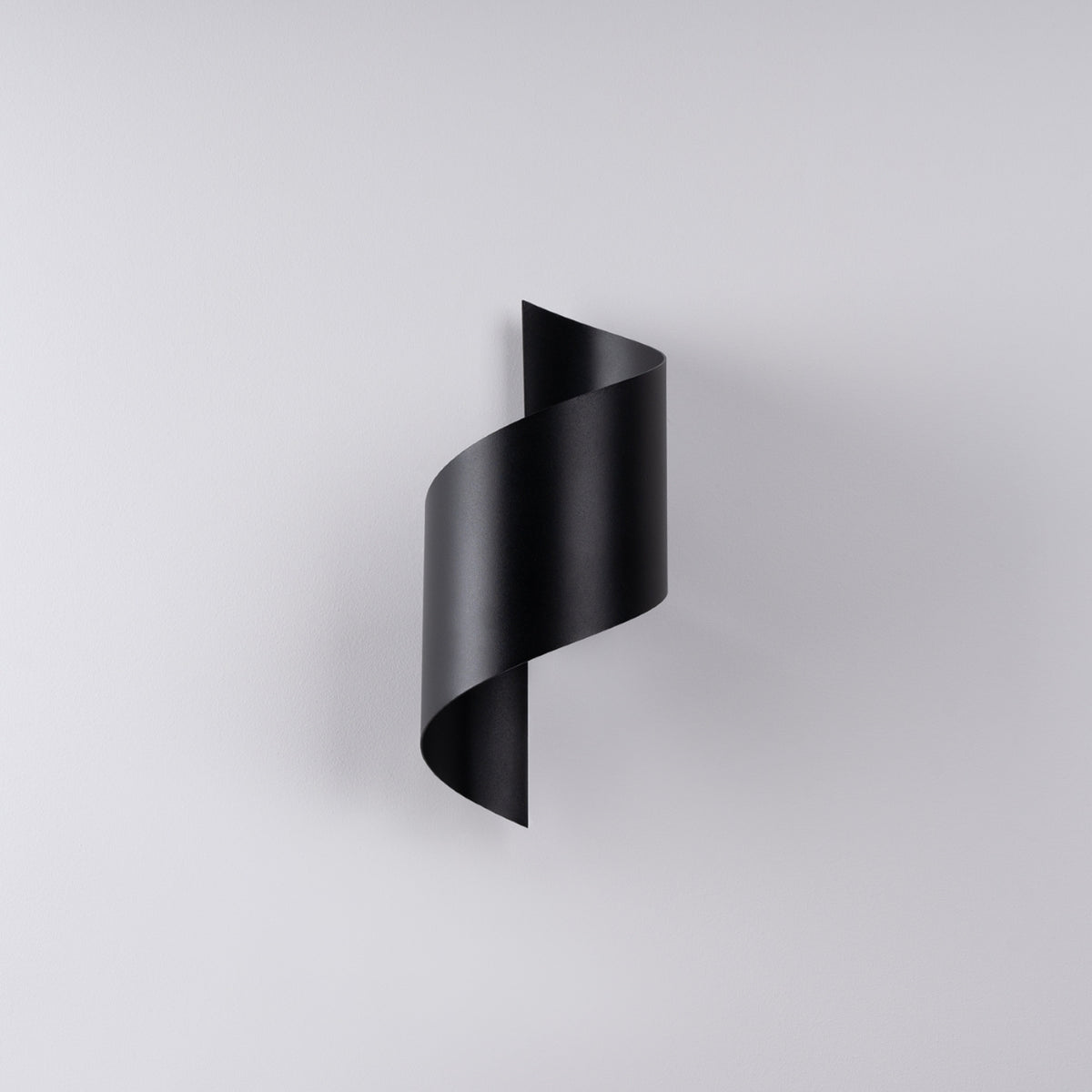 Wall lamp TALASSA black
