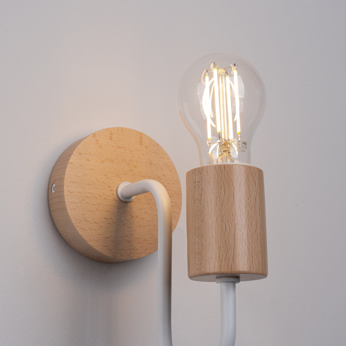 Wall lamp TIMBO white