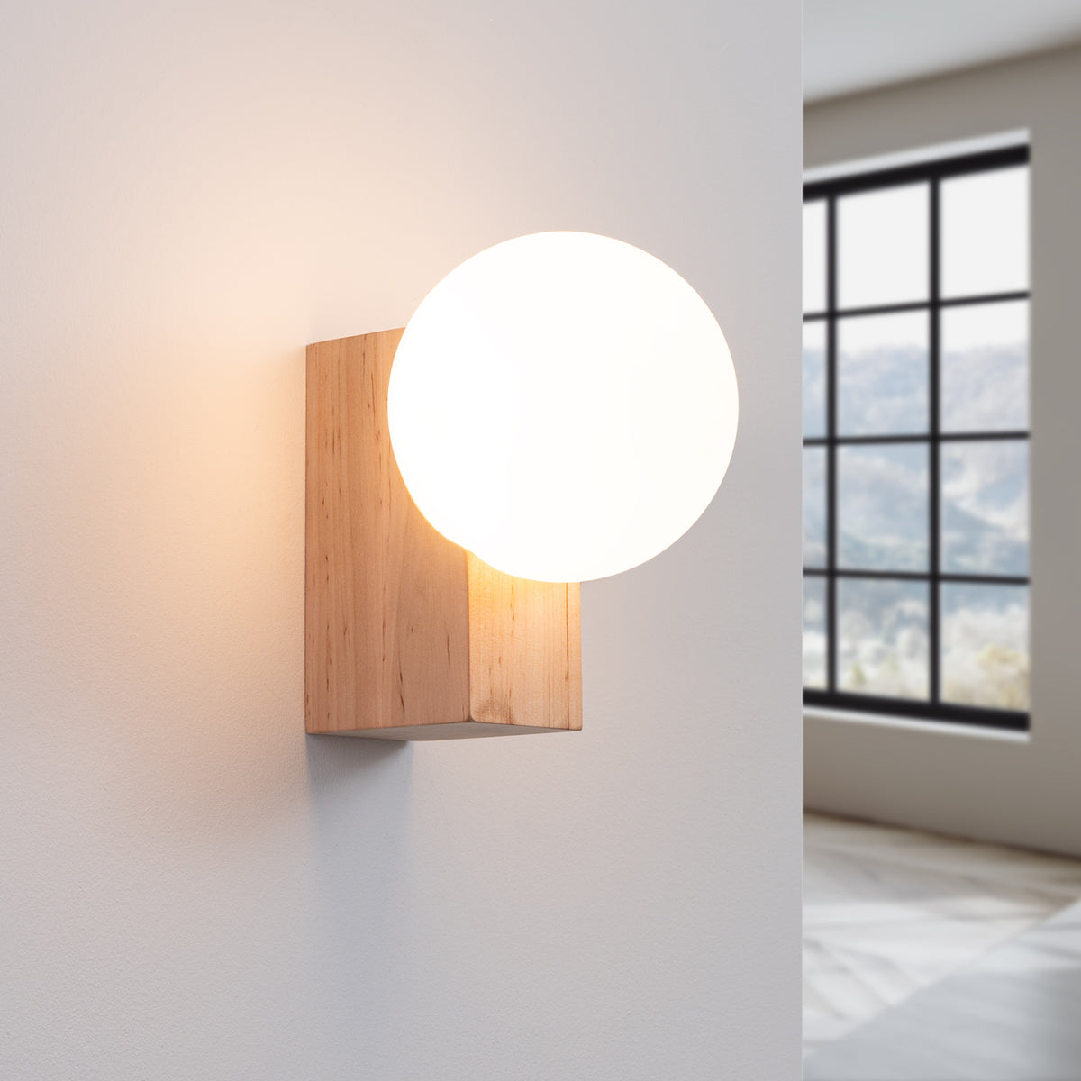 Wall lamp BULBO natural wood