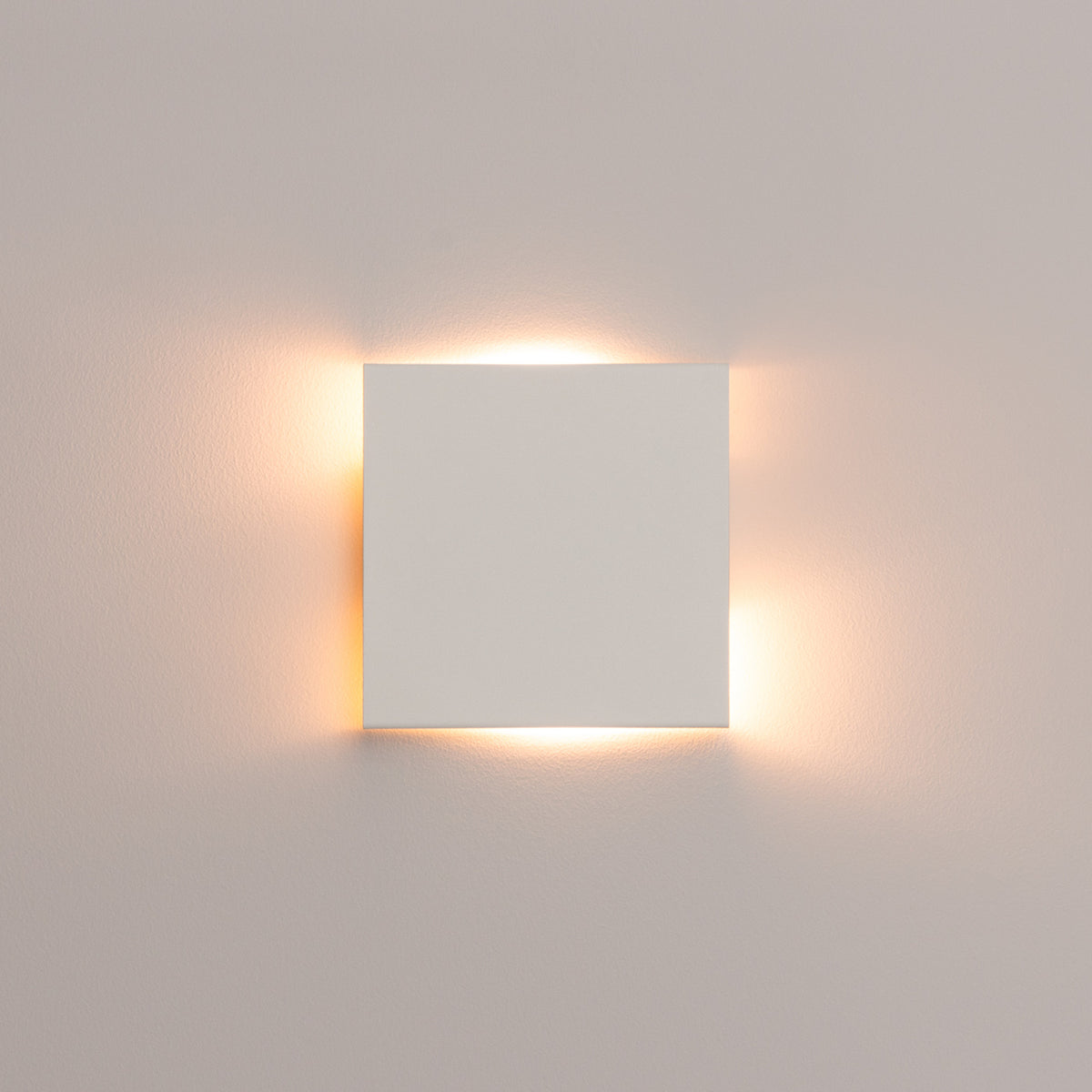 Wall lamp VANTA white