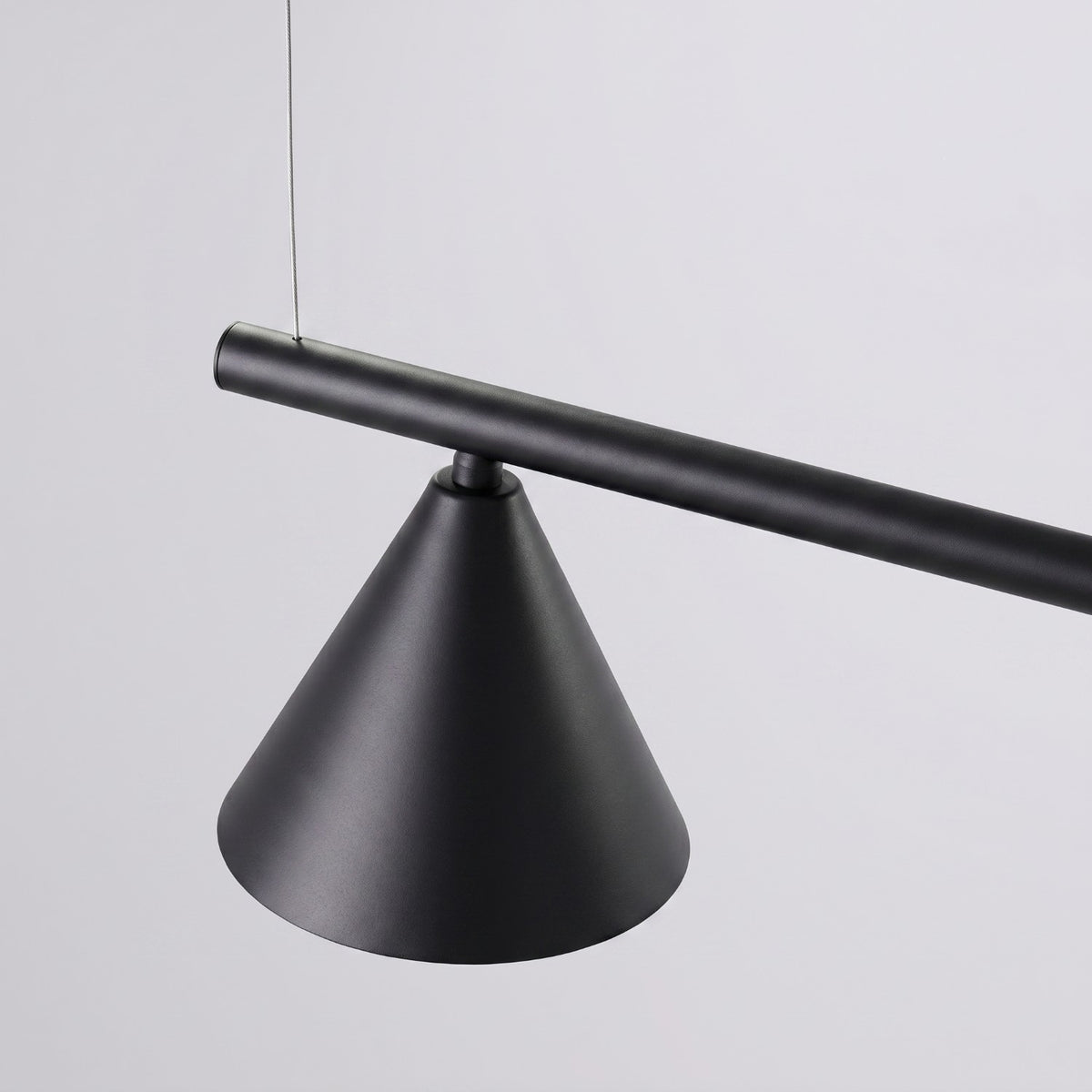 Chandelier NOX 4L black
